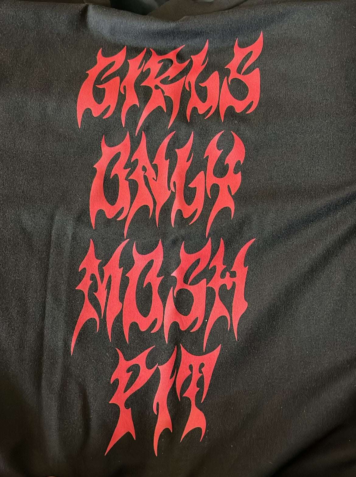 GOMP - red heavy metal text