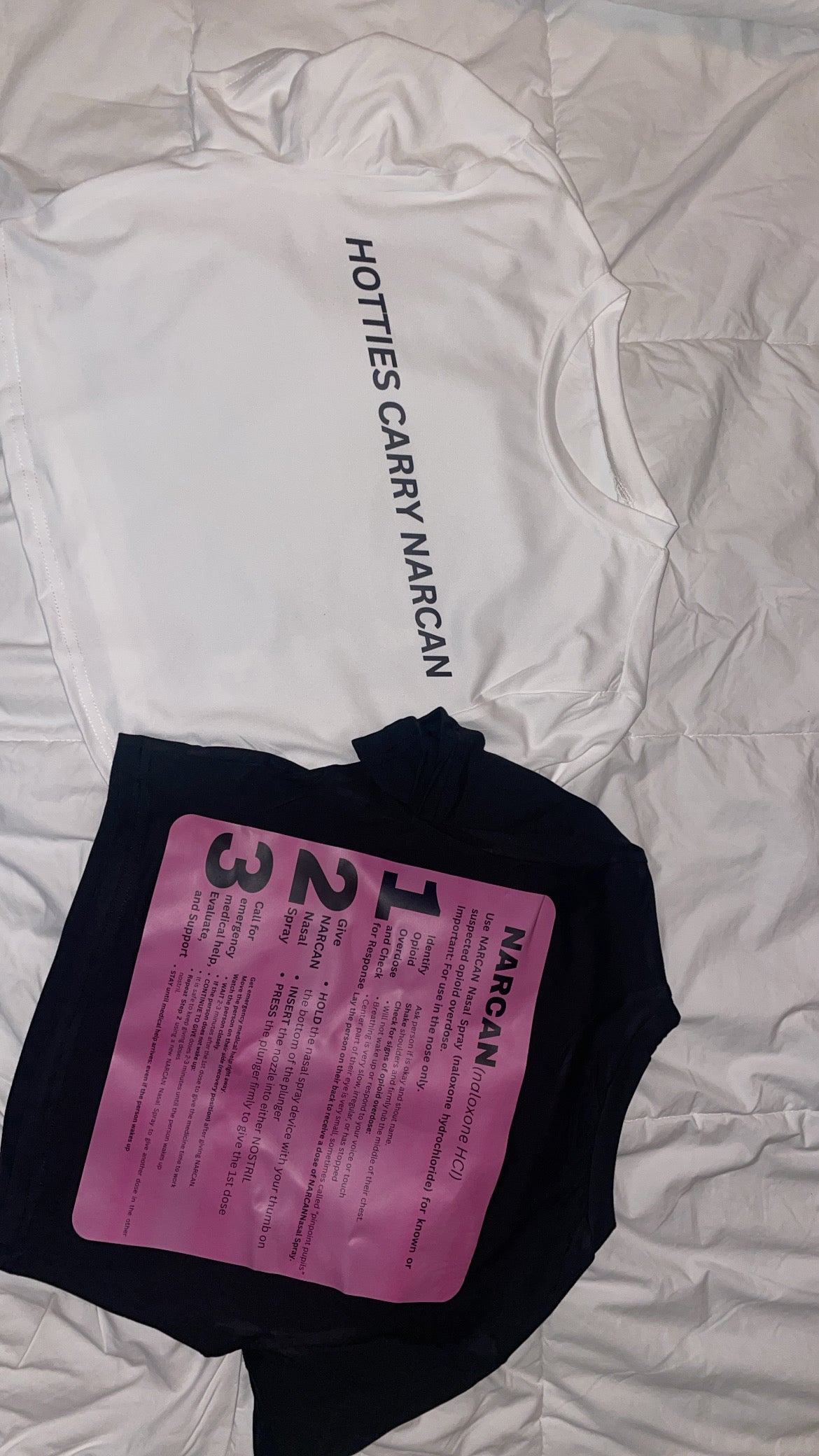 CARRY NARCAN tee